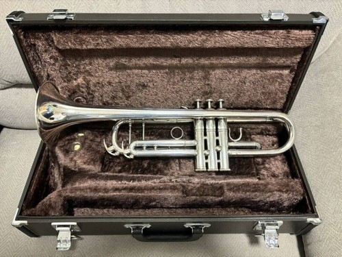 Custodia rigida tromba - , xeno