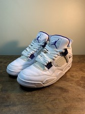 Jordan 4 retrò viola