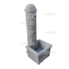 Fontana da giardino a colonna