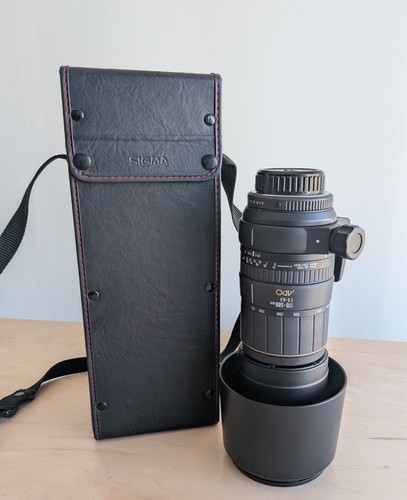 Near mint sigma apo - sigma,