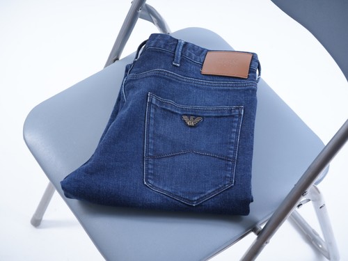 Armani jeans metal logo blue - metal,