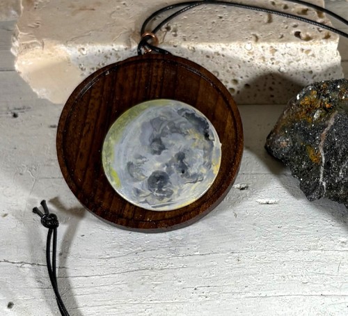 Ciondolo collana noce unisex - ciondolo,