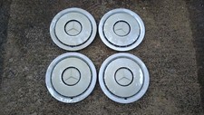 MERCEDES-BENZ 190-500 Copricerchi/Coprimozzo 15" Originali x4 1244010424 W124