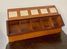 Vetrina originale in legno