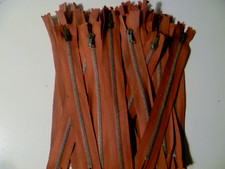 25 PZ CERNIERE COLOR MATTONE 16 CM LAMPO ZIP CATENA 3 PANTALONE FONDO MAGAZZINO