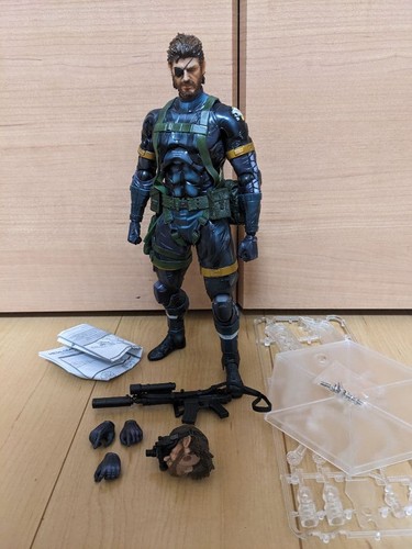Metal gear solid ground - solid, v