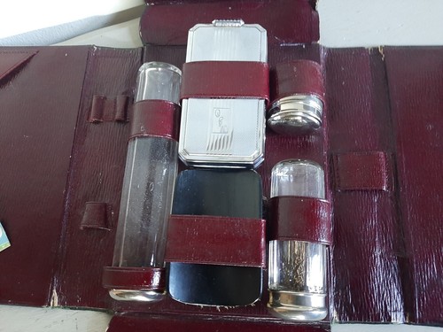 Vtg travel kit brushes - travel, 2