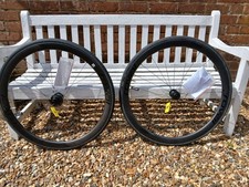 Nuovissimo set ruote in