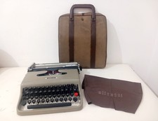 Macchina Per Scrivere Olivetti