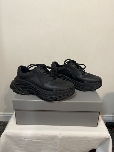 Sneakers balenciaga triple - sneakers,
