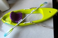 American Girl Lea Clark Doll's Ocean Kayak & Remi Set Scopri Bahia