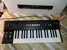 Behringer VC-340 Vocoder
