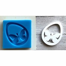 Stampo silicone uovo e - in,