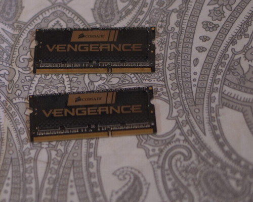 Gb corsair vengeance - x,