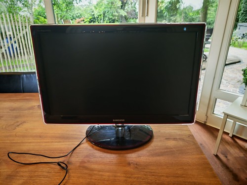 Samsung syncmaster p2770fh - syncmaster,