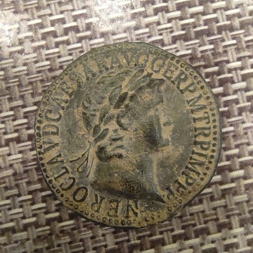Riproduzione moneta romana - moneta,