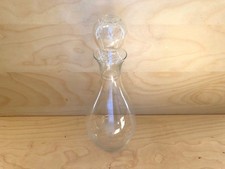 Bottiglia in vetro lavorato