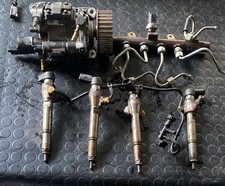 KIT 4 INIETTORI NISSAN RENAULT DACIA 1.5 DCI 166009445R