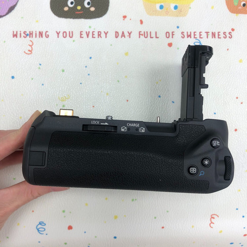 Battery grip originale e22 - battery,