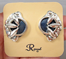 ORECCHINI FIRMATI RAME' TONO ARGENTO ANNI '50 BIGIOTTERIA AMERICANA VINTAGE NOS