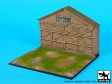 Black Dog 1/72 Airfield with