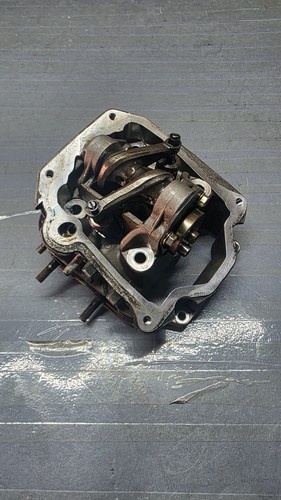 Testata testa albero camme - testata, a