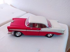 Chevrolet Bel Air ‘56 Road Tough 1/18