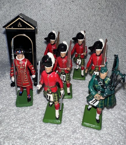 Soldatini giocattolo britains - soldatini,