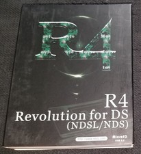 Cartuccia R4 Revolution DS + adattatore USB nuova con scatola VENDITORE USA