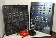 Pioneer DJM-500 & Behringer