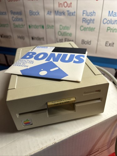 Floppy disk vintage - disk, apple