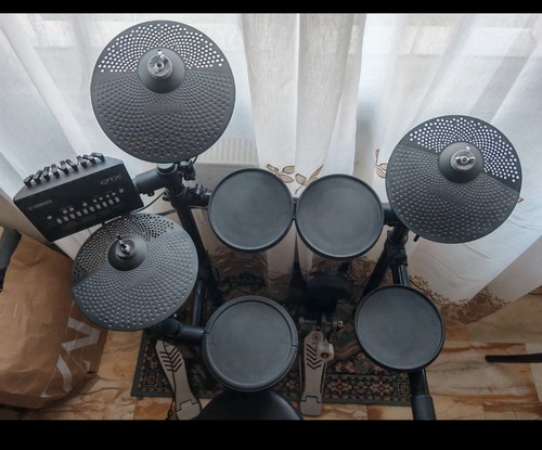 Batteria elettronica usata - batteria,