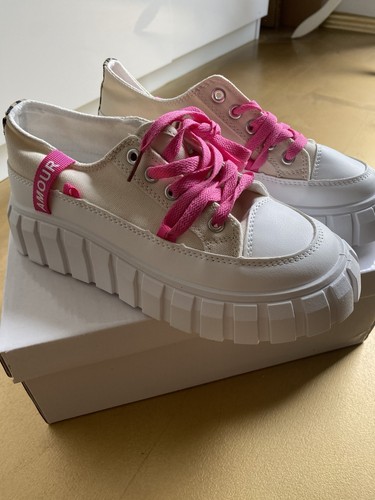 Scarpe ginnastica nuove - da,