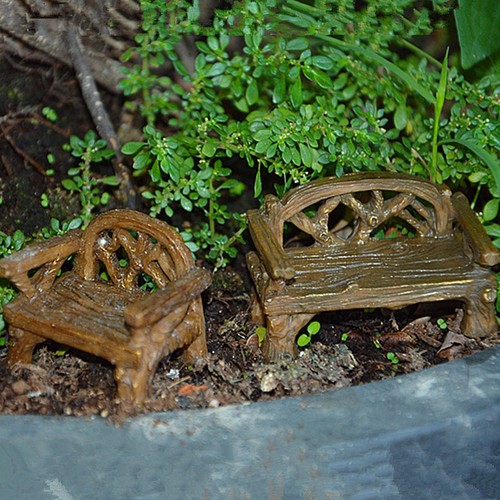 Panca miniatura resina - in,