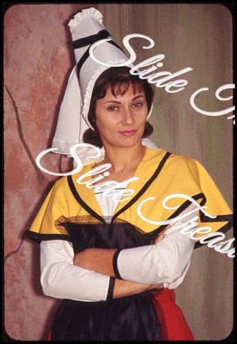 Costume donna bella medievale