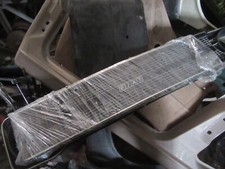 FIAT 124 II serie berlina - Mascherina anteriore - Ricambio nuovo