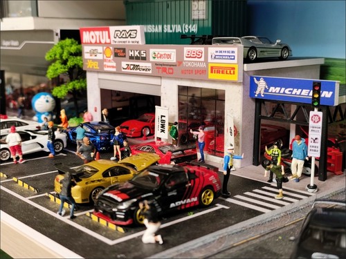Diorama garage modello - 1/64,