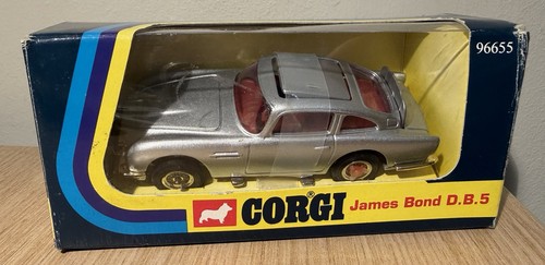 Corgi 96655 aston - aston, martin