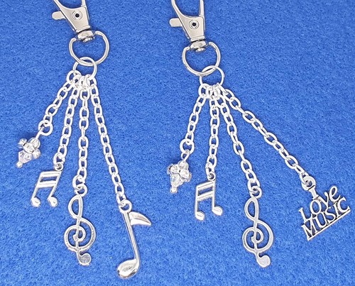 Love music keyring 2 - i,