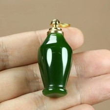 Vaso colore giada ciondolo