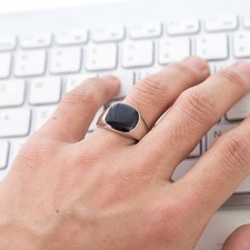 Anello a goccia alla moda da