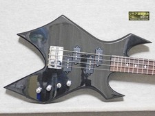 B.C.Rich Warlock basso nero