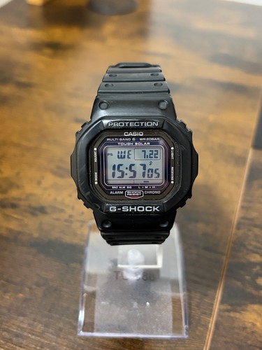 Orologio radiocomandato solare