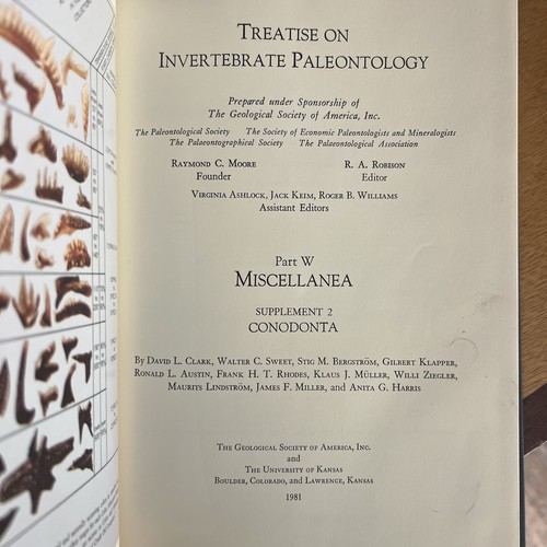Treatise invertebrate - on,