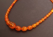 vecchia collana ambra olive