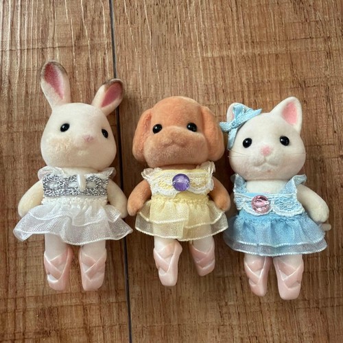 Sylvanian family forest ballet - family,