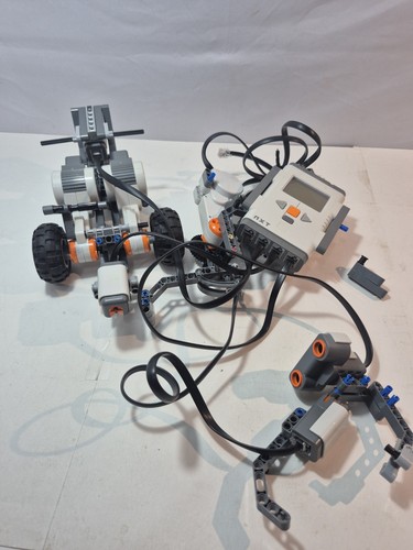 Lego nxt mindstorms robot