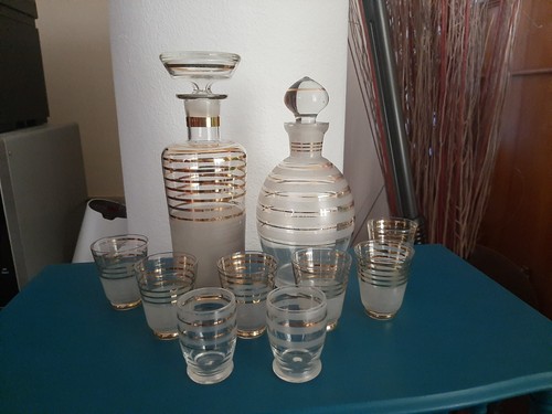 Servizio bicchieri bottiglie - bicchieri,