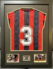 Maglia firmata Paolo Maldini