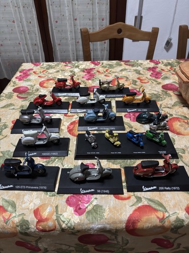 Stock modellini vespa - stock,